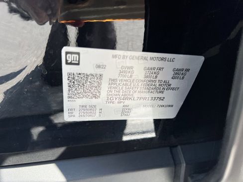 Used 2023 Cadillac Escalade ESV Sport Platinum AWD/4WD image 30