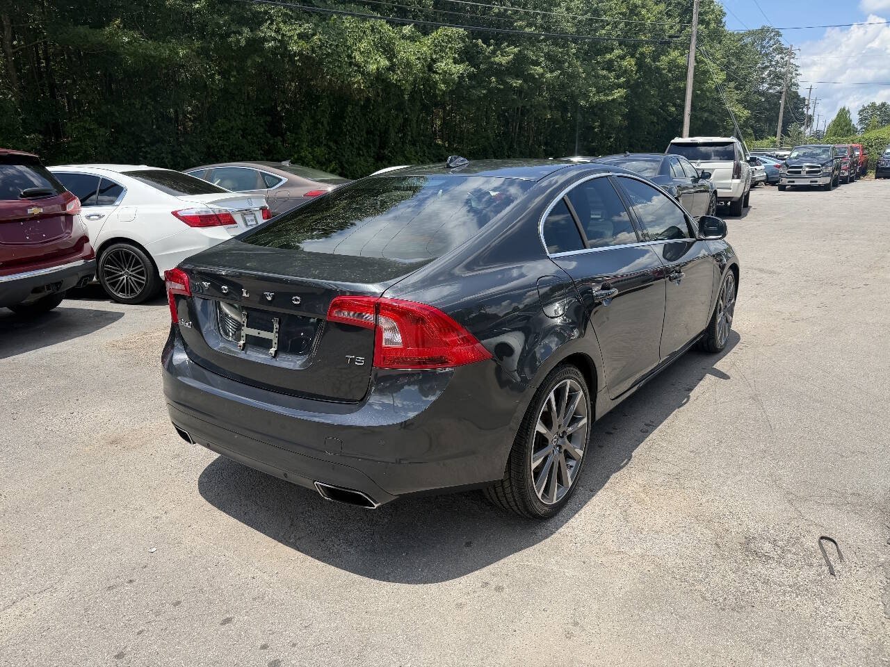 Used 2015 Volvo S60 T5 Platinum w/ 19" Sport Package FWD image 8