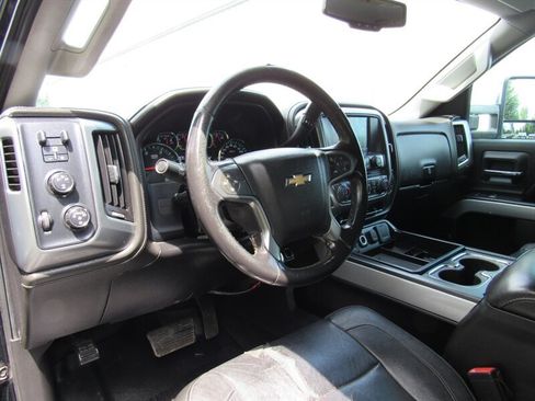 Used 2016 Chevrolet Silverado 2500 LTZ w/ Duramax Plus Package AWD/4WD image 15