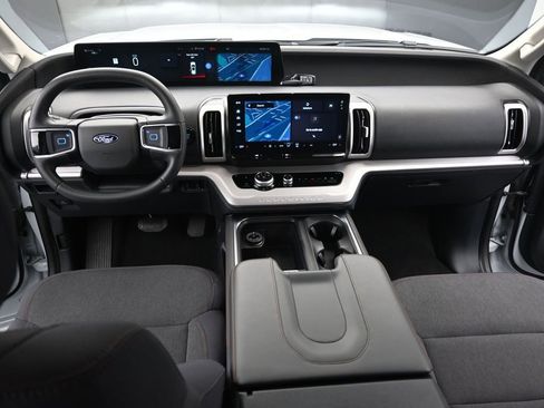 Certified 2025 Ford Expedition Max Active image 22