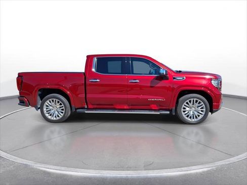 Used 2022 GMC Sierra 1500 Denali image 9