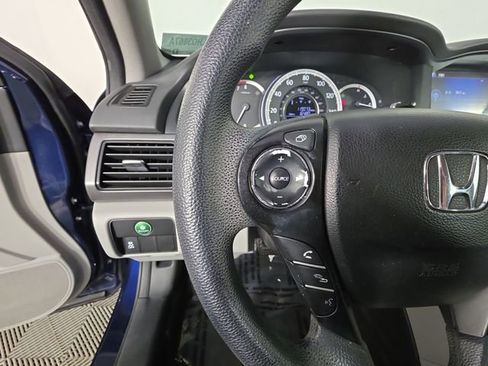 Used 2013 Honda Accord LX image 27