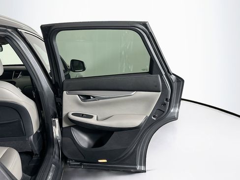 Used 2023 INFINITI QX50 Luxe image 31