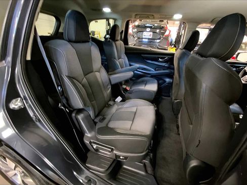 Used 2023 Subaru Ascent Premium w/ Convenience Package image 19