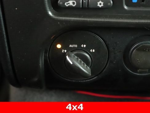 Used 2007 GMC Envoy SLE image 3