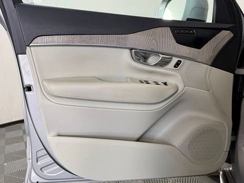 Used 2023 Volvo XC90 T8 Plus AWD/4WD image 27