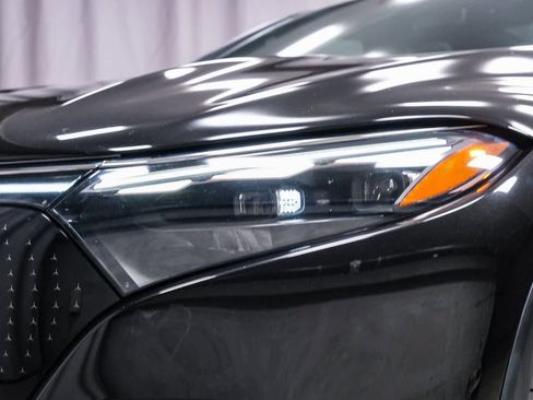 Certified 2023 Mercedes-Benz EQS 450+ SUV image 11