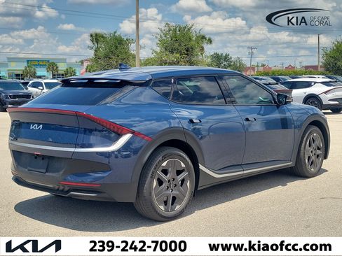 New 2026 Kia EV6 Light RWD image 6