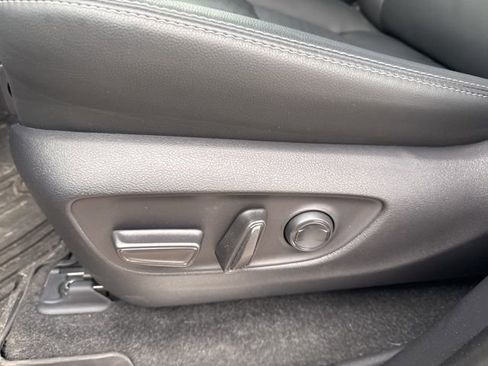 Used 2025 Toyota Land Cruiser w/ Premium Package image 15