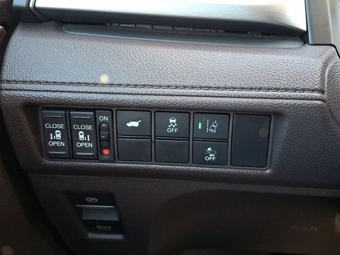 Used 2020 Honda Odyssey EX-L image 32