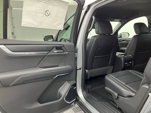 New 2026 GMC Acadia Elevation w/ Black Edition image 35