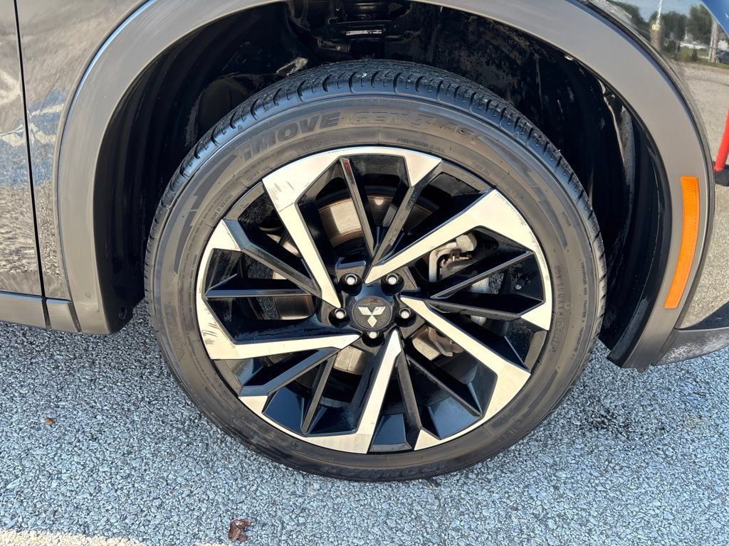 Used 2024 Mitsubishi Outlander SE AWD/4WD image 10