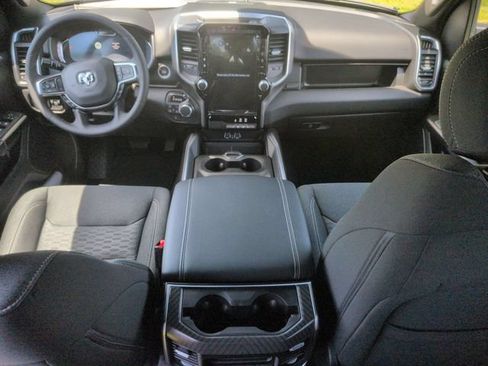 New 2026 RAM 1500 4x4 Crew Cab image 29