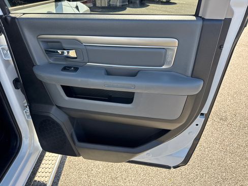 Used 2014 RAM 1500 Big Horn image 15
