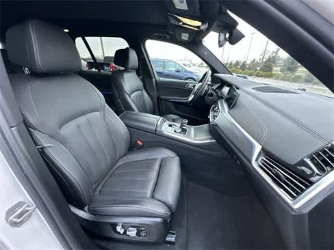 Used 2022 BMW X5 xDrive40i image 23