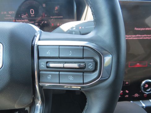 Used 2026 GMC Terrain Elevation FWD image 19