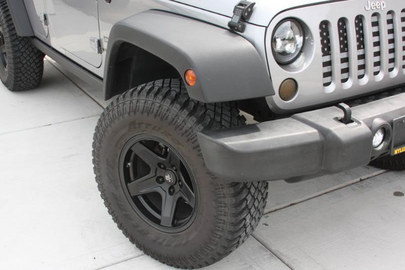 Used 2017 Jeep Wrangler Unlimited Sport w/ Quick Order Package 24S AWD/4WD image 9