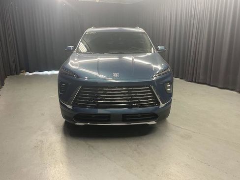 New 2026 Buick Enclave Preferred image 8