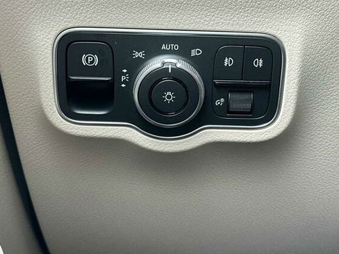 Certified 2026 Mercedes-Benz GLA 250 image 36