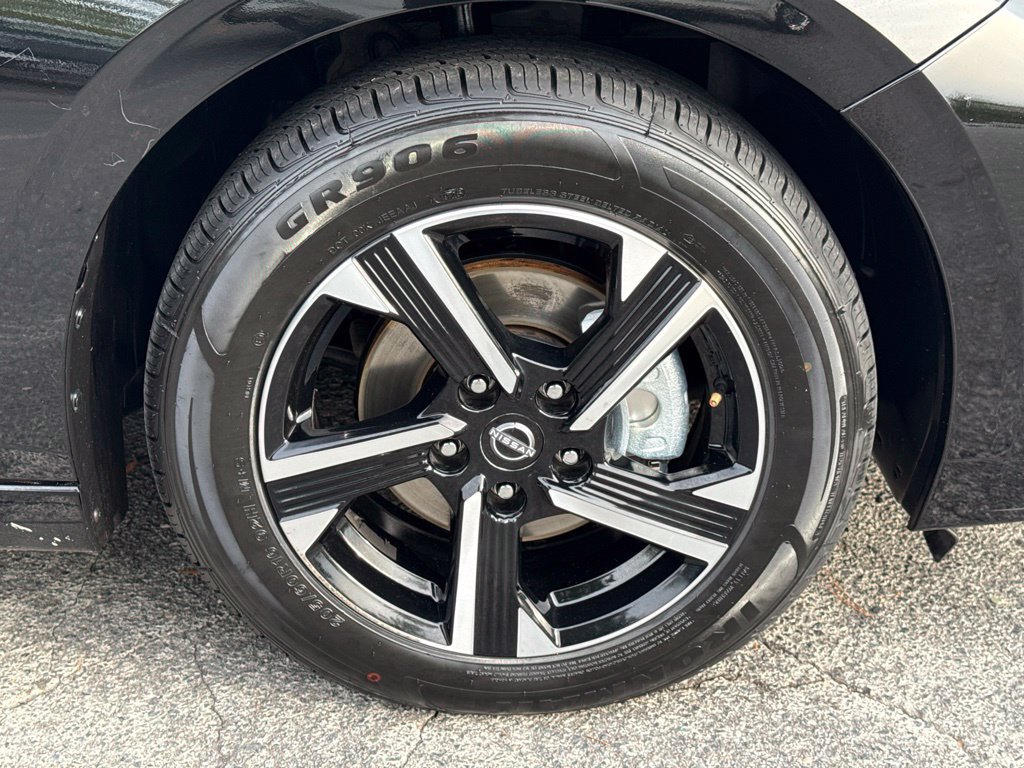 Certified 2025 Nissan Sentra SV FWD image 11