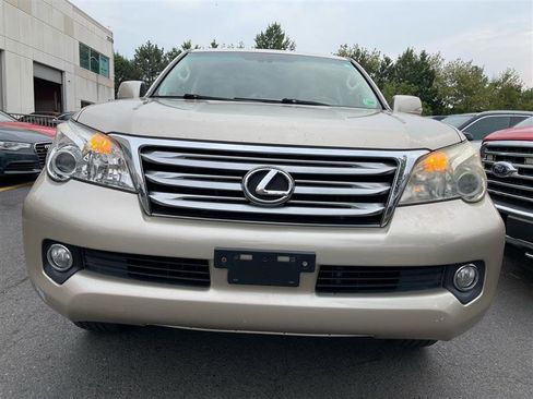 Used 2011 Lexus GX 460 image 7