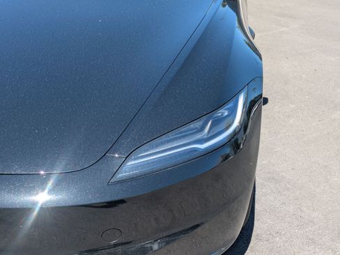 Used 2025 Tesla Model 3 Long Range AWD/4WD image 13