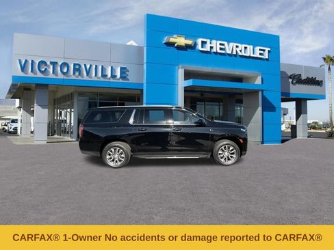 Used 2024 Chevrolet Suburban LT RWD image 4