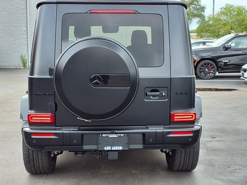 Used 2025 Mercedes-Benz G 63 AMG 4MATIC image 4