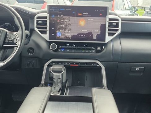 Used 2025 Toyota Tundra Platinum AWD/4WD image 14
