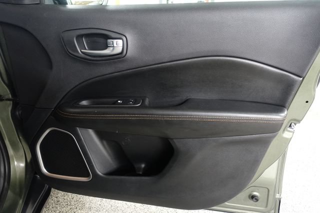 Used 2020 Jeep Compass Limited AWD/4WD image 24