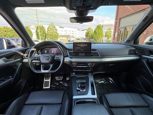 Used 2018 Audi SQ5 Prestige w/ Prestige Package AWD/4WD image 26
