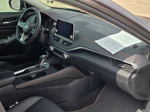 Used 2020 Nissan Altima 2.5 SR image 28