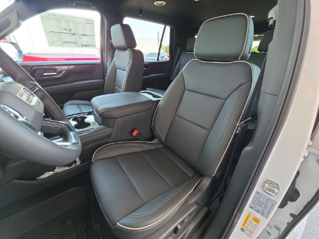 New 2026 GMC Yukon Elevation AWD/4WD image 18