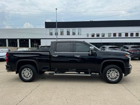 Used 2022 Chevrolet Silverado 2500 High Country w/ LPO, Dark Essentials Package AWD/4WD image 7