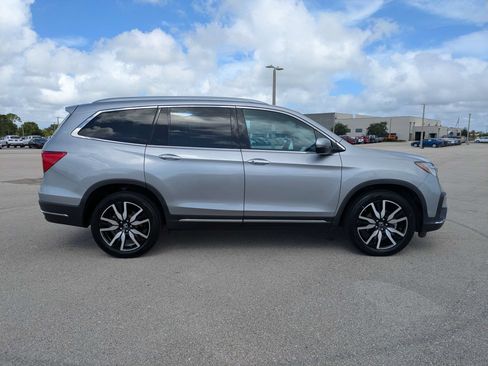 Used 2021 Honda Pilot Elite image 4