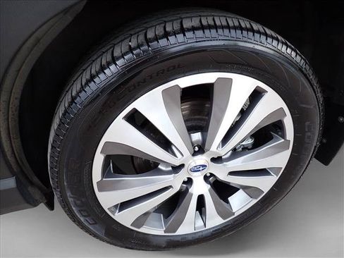 Used 2019 Subaru Ascent Touring AWD/4WD image 7