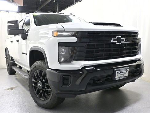 New 2025 Chevrolet Silverado 2500 Custom w/ Custom Convenience Package image 2