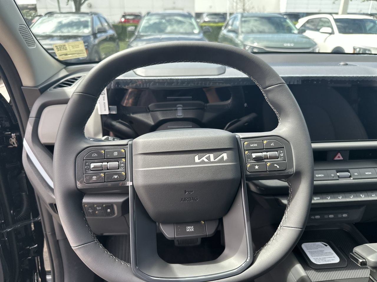 New 2027 Kia Seltos S FWD image 5