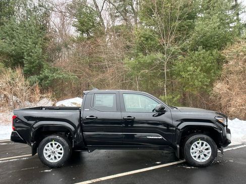 New 2026 Toyota Tacoma SR5 image 6