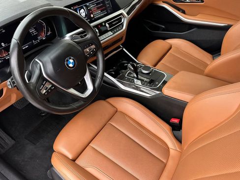 Used 2022 BMW 330i Sedan w/ Driving Assistance Package image 9