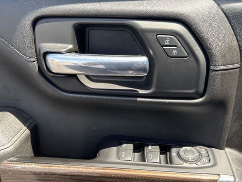 Used 2019 Chevrolet Silverado 1500 RST w/ True North Edition AWD/4WD image 22