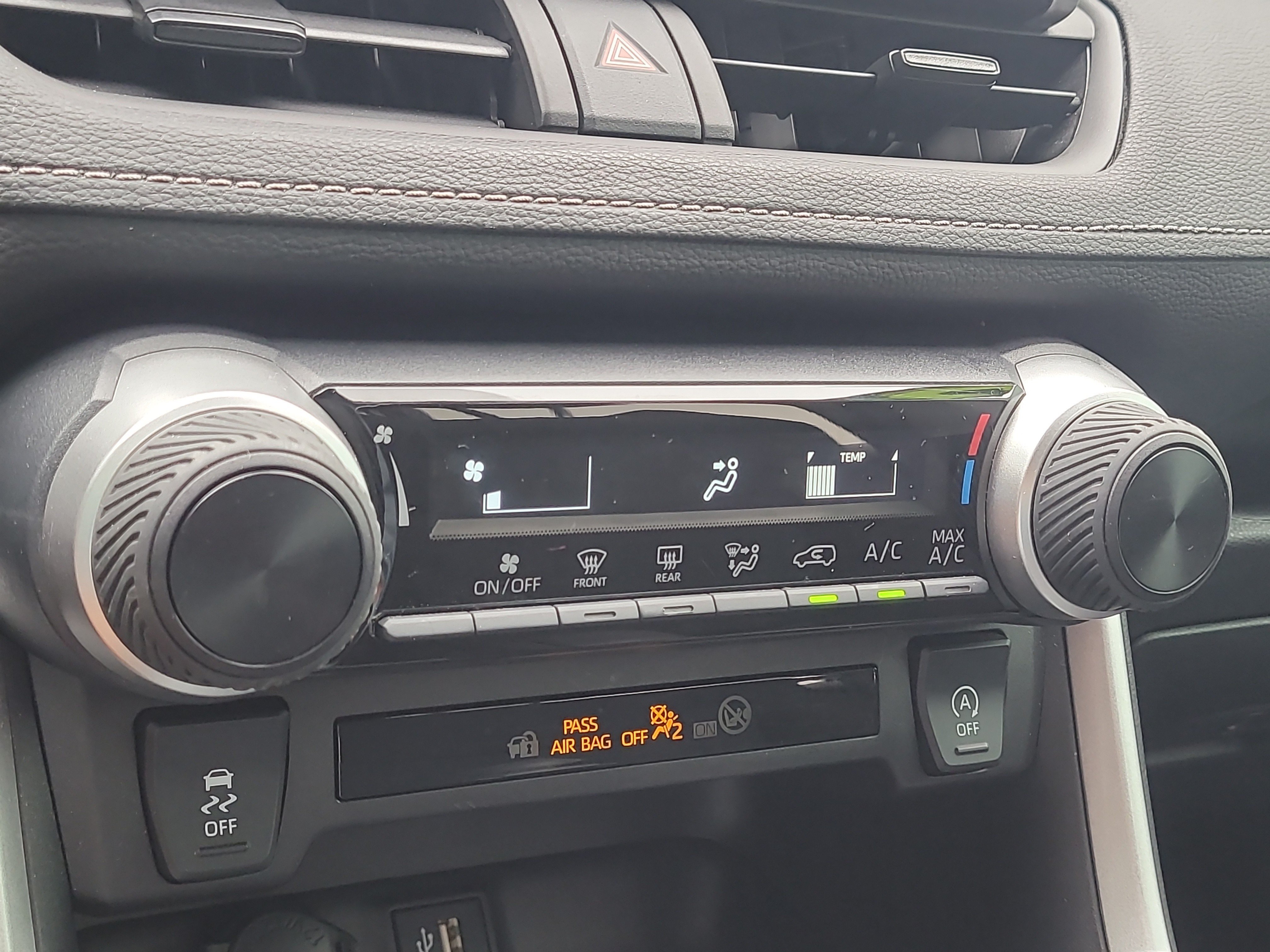 Certified 2025 Toyota RAV4 LE FWD image 23