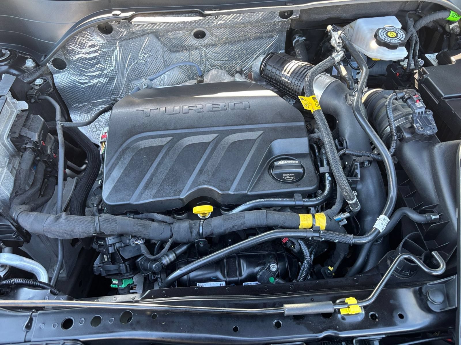 Used 2025 Chevrolet Trax LT FWD image 28
