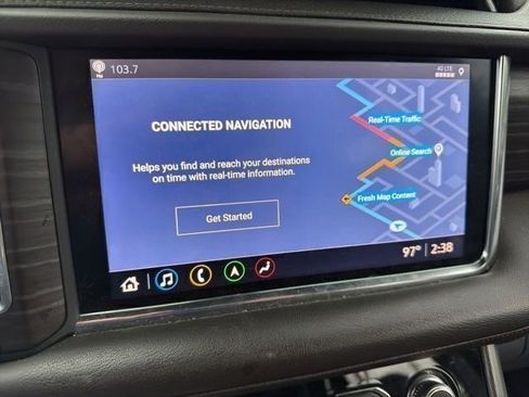 Used 2021 GMC Yukon XL Denali w/ Denali Premium Package AWD/4WD image 16