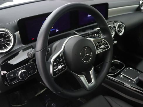 Certified 2023 Mercedes-Benz CLA 250 image 17