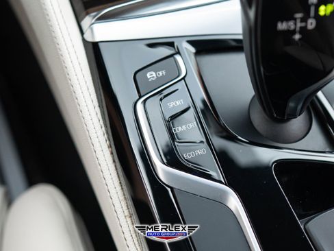 Used 2017 BMW 540i image 38