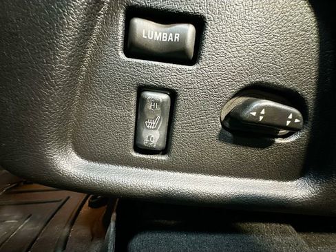 Used 2010 HUMMER H3T Alpha image 21