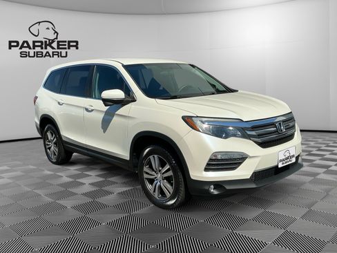 Used 2017 Honda Pilot EX image 7
