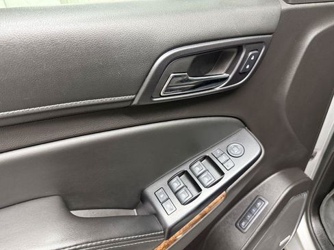 Used 2016 Chevrolet Tahoe LTZ AWD/4WD image 27