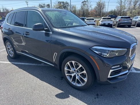 Used 2020 BMW X5 xDrive40i w/ Premium Package image 1